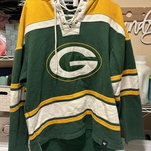 ‘47 Green Bay Packers Hoodie with Lace-Up Design